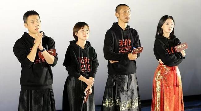 娜娜,何炅,汪涵同台主持,她的能力不足,缺点显现,嘉宾尴尬,频频沉默