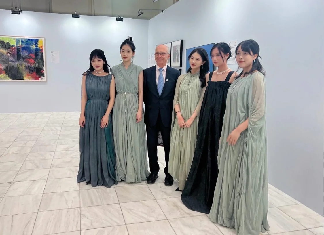 权志龙洗清吸毒嫌疑!韩国警方否认他脱毛并销毁证据,之前药检呈阴性