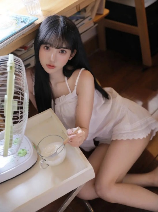 李宏毅陷千万债务风波：限高令下的艺人困境与公众审视